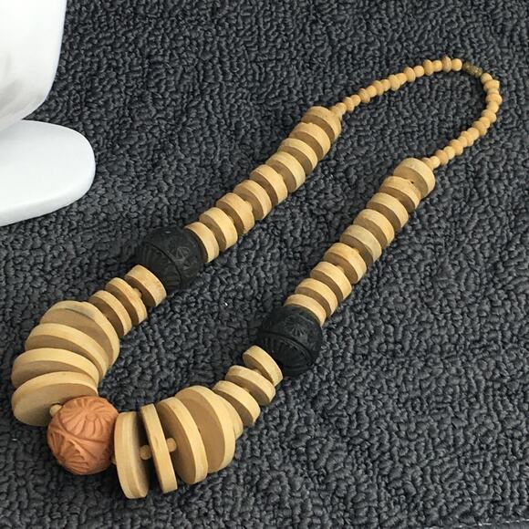 Chunky Red (Terra Cotta) & Black Clay & Wooden Disc Bead Statement Necklace - Picture 10 of 13